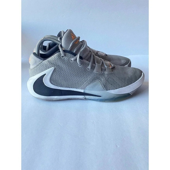 Nike Mens Freak 1 Charles+ Veronica US 6.5 Athletic Sneakers BQ5422-002 - Picture 1 of 12